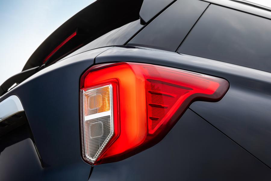 Детали экстерьера Ford Explorer Platinum 2020 года  (CN) (фото 14 из 14)
